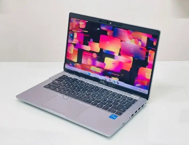 Latitude 5420 i5 11th Gen Full HD IPS 14 inches Xe Graphics