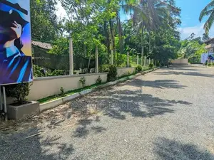Land for Sale Gangarama Para Boralesgamuwa