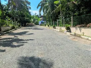 Land for Sale Gangarama Para Boralesgamuwa