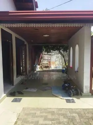 Two Storey House for Sale in Piliyandala
