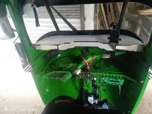 Bajaj RE 2 stork 2003