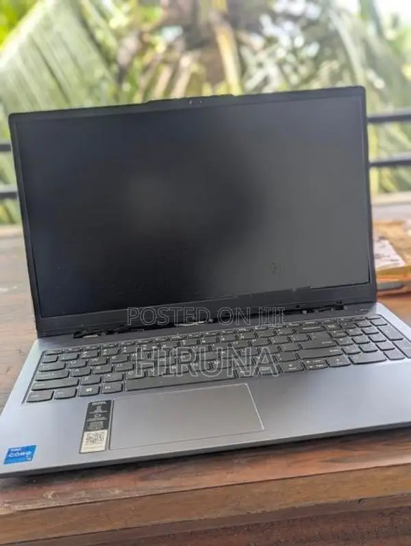 Lenovo IDEAPAD Intel Core i5 13th gen