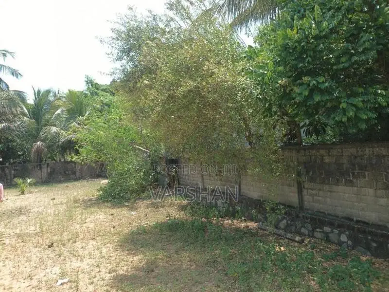 கல்லடிணியில் காணி விற்பனைக்கு
