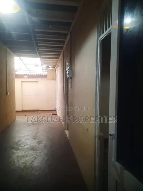 Residential House for Rent in Boralesgamuwa