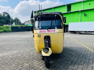 Bajaj RE 1999