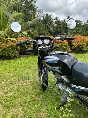 Bajaj CT100 2009