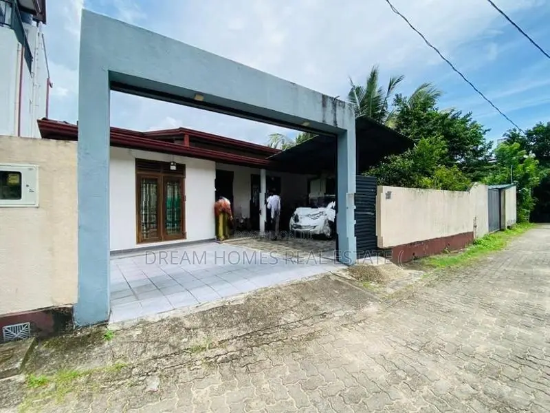 10 Perch House for Sale Near Arangala Junction