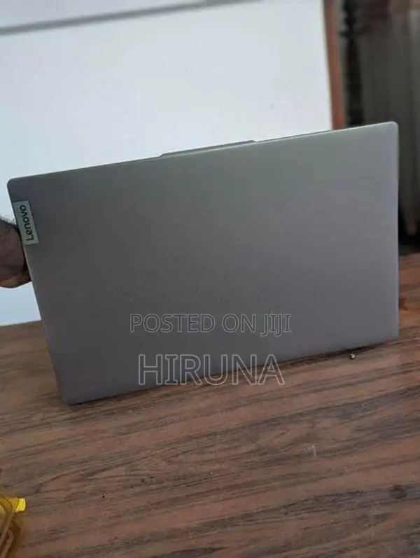 Lenovo IDEAPAD Intel Core i5 13th gen