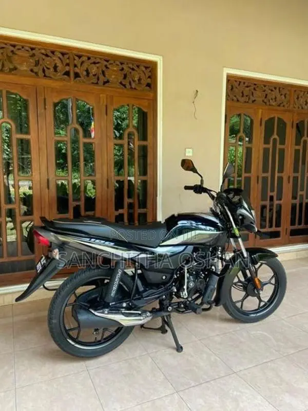 Bajaj Platina 100 2026