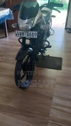 Bajaj Platina pltina 125 2010