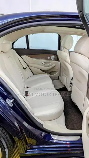 Mercedes Benz E200 AMG 2019