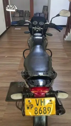 Bajaj Platina pltina 125 2010