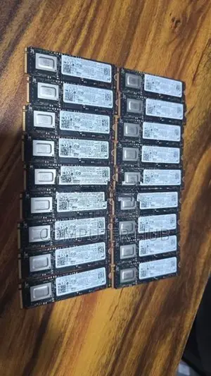 PCIE GEN3 x4 Micron 2300 NVME 512GB M.2 2280 SSD