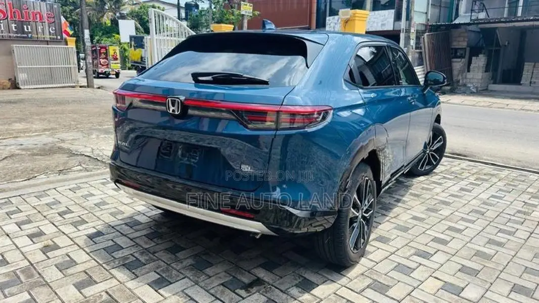 Honda Vezel Z Premium Blue 2026