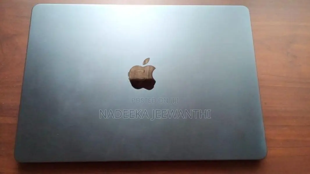 Apple MacBook Air M3 16GB 256GB