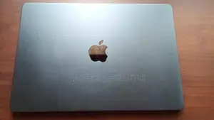 Apple MacBook Air M3 16GB 256GB