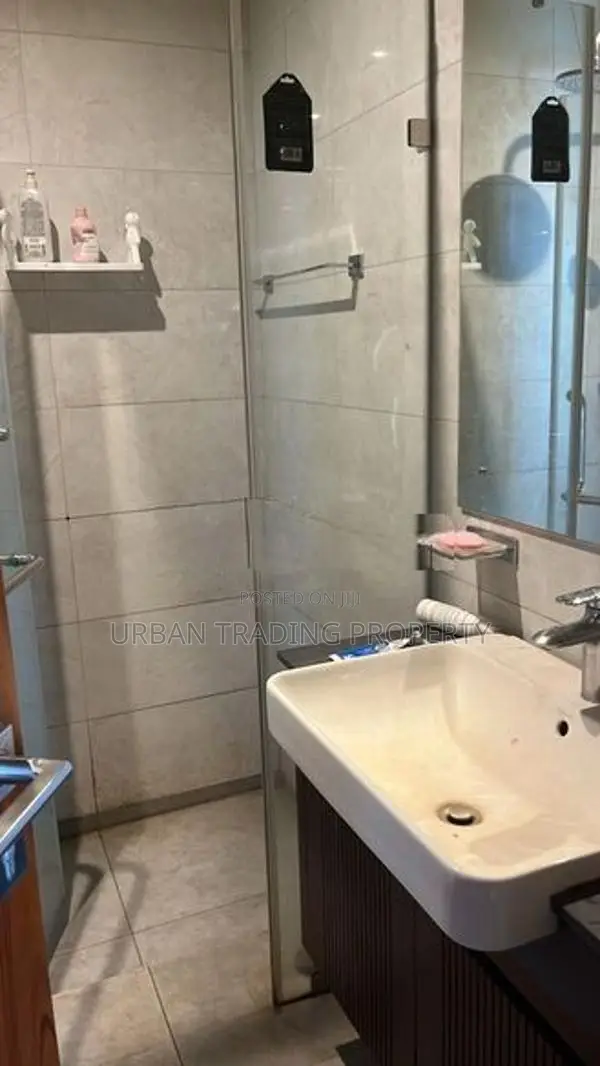 Super Luxury Unfurnished Apartment for Rent - Colombo 7