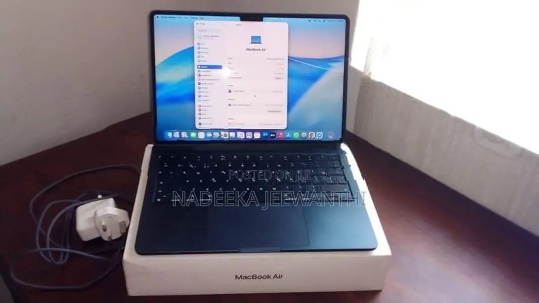 Apple MacBook Air M3 16GB 256GB