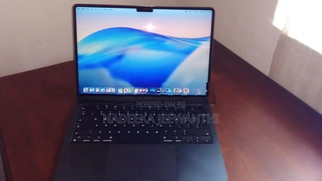 Apple MacBook Air M3 16GB 256GB
