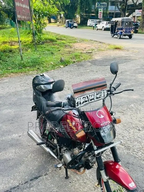 Bajaj Byk 2004