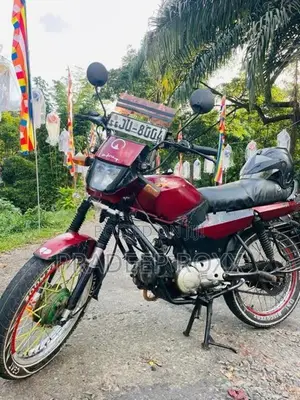 Bajaj Byk 2004