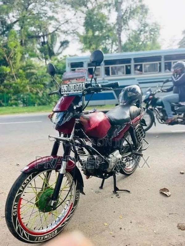 Bajaj Byk 2004