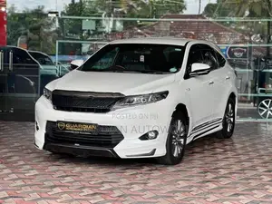 Toyota Harrier 2015