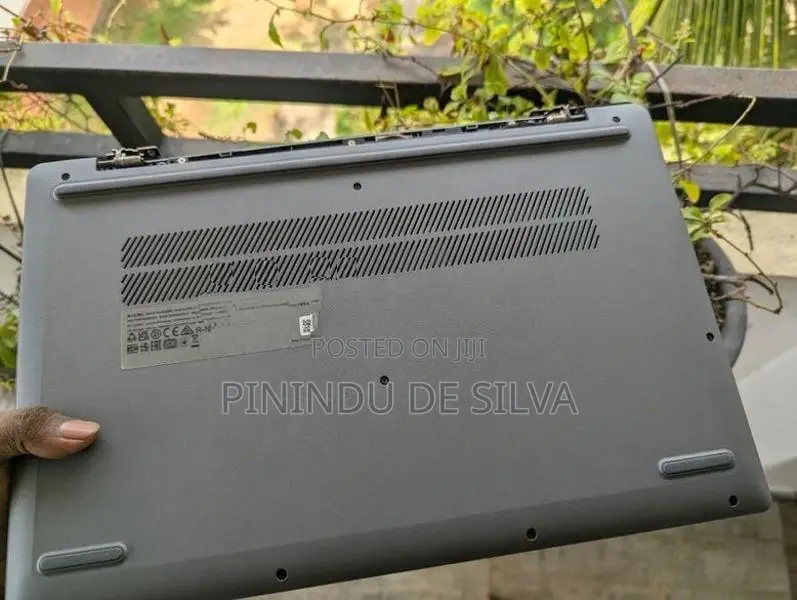 Lenovo IdeaPad slim 3