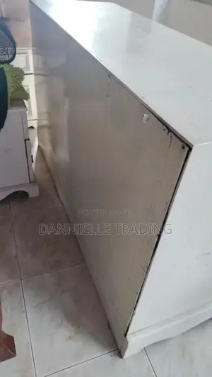 4 Feet Drawer