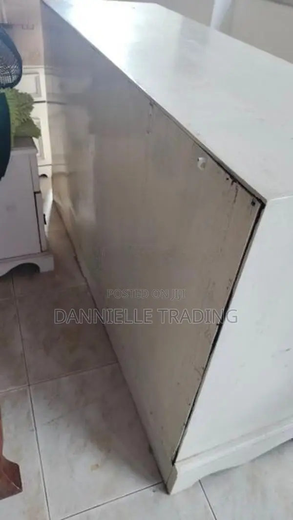 4 Feet Drawer