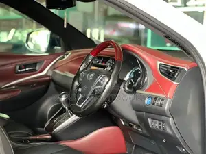 Toyota Harrier 2015