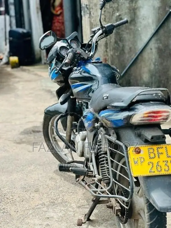 Bajaj Discover 125 2017