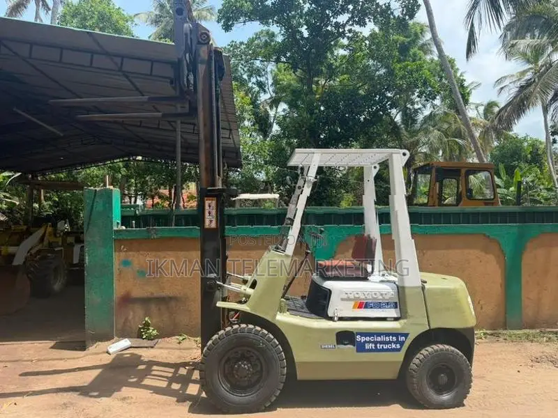 Toyota FD25 Forklift