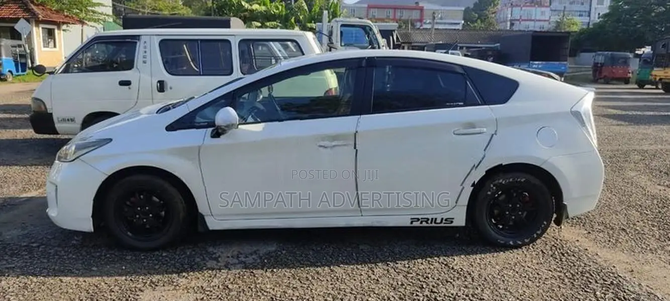 Toyota Prius 2012