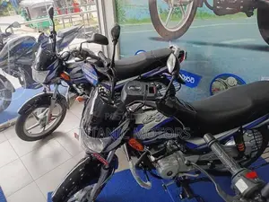 Bajaj CT100 2026