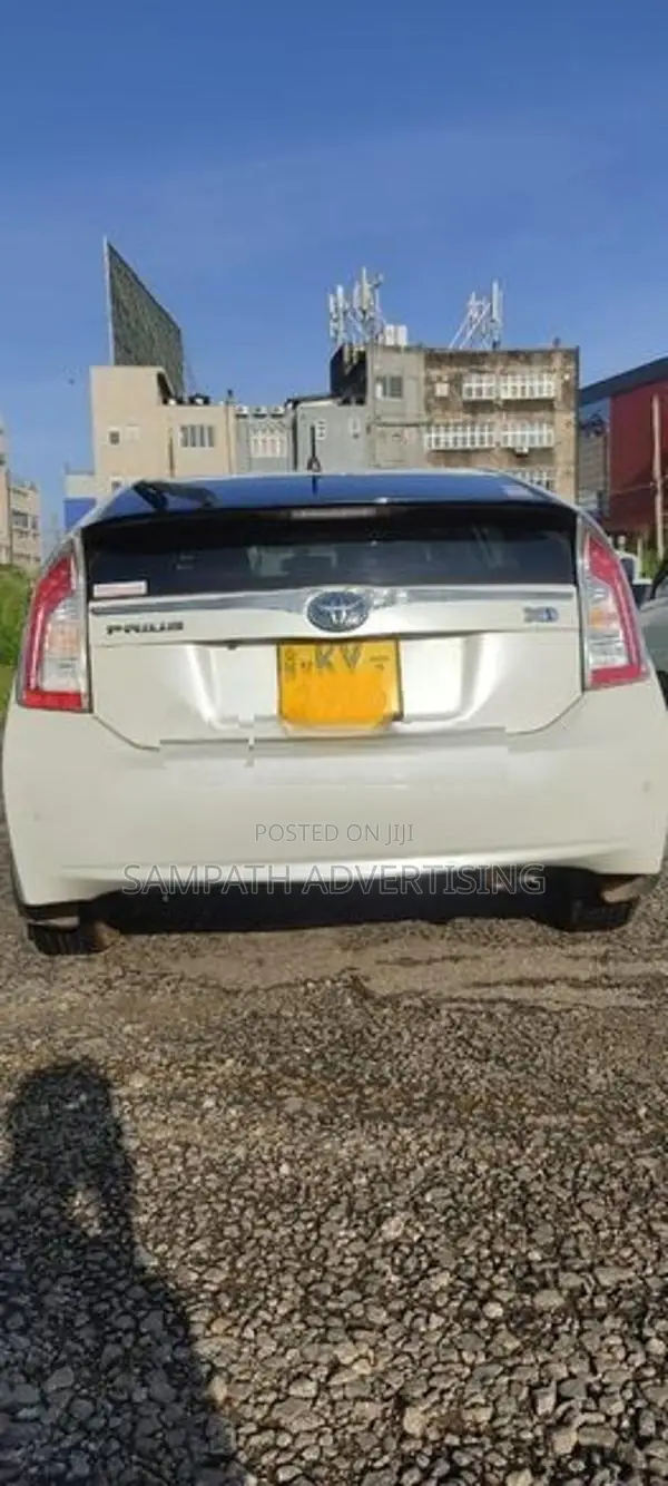Toyota Prius 2012