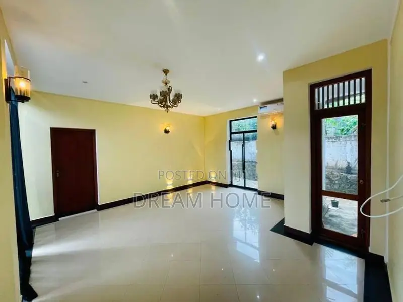 Well-Maintained Family House for Rent – Pannipitiya