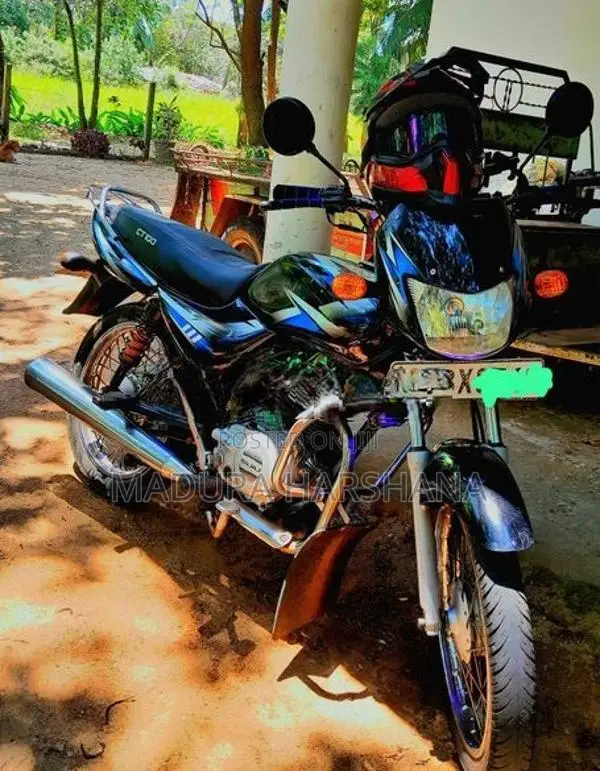 Bajaj CT100 2014