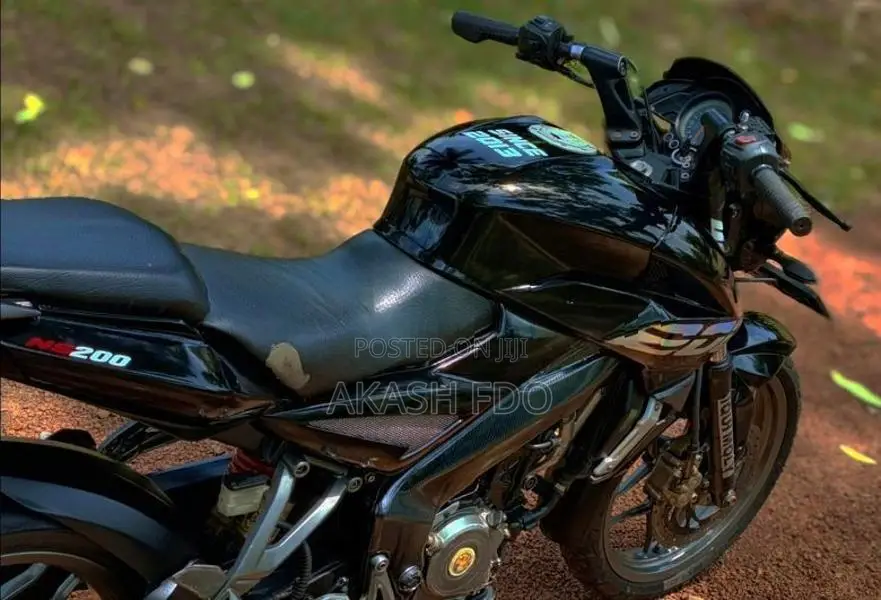 Bajaj Pulsar NS200 2013