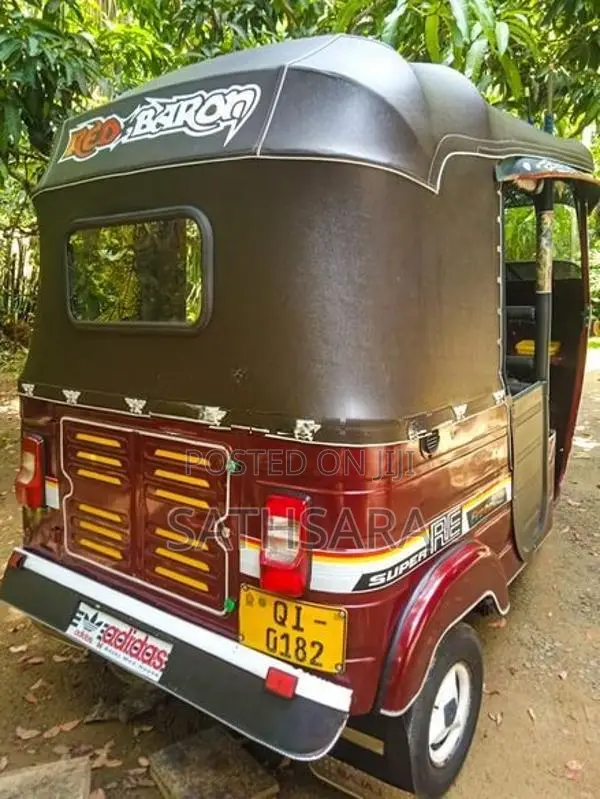 Bajaj RE 2006