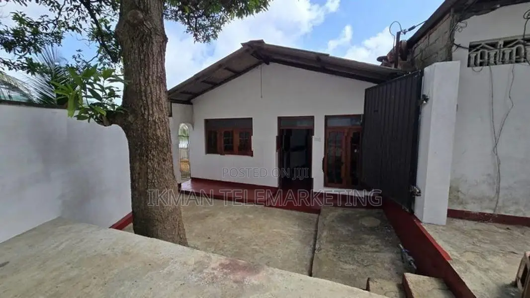 House for Sale in Peliyagoda