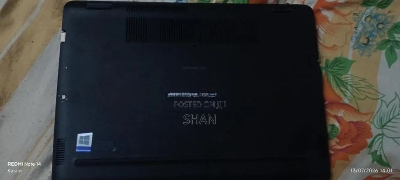 Dell Latitude 3400 Laptop