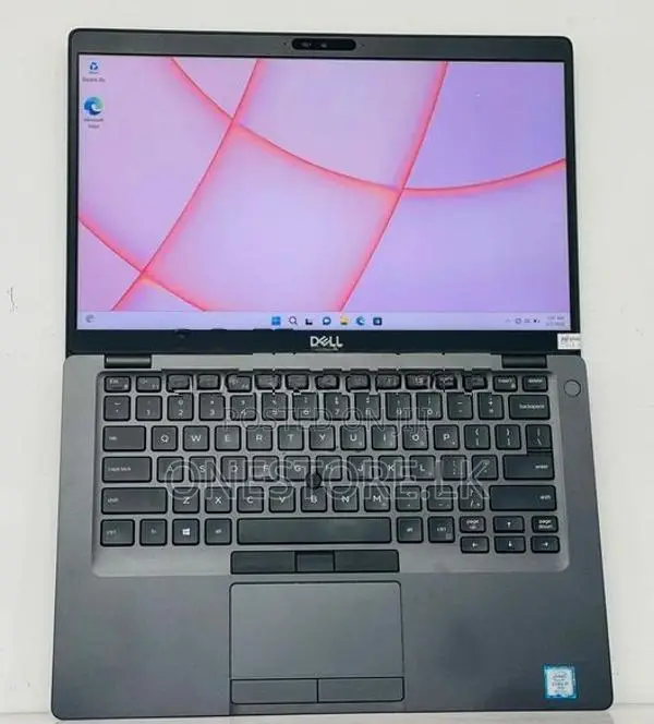Dell Latitude 5401 with H processor UHD Graphics 14 inch HD
