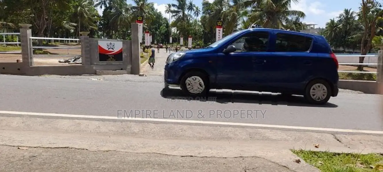 Kandana Luxury Land Plots for Sale Facing Ganemulla Bus Road