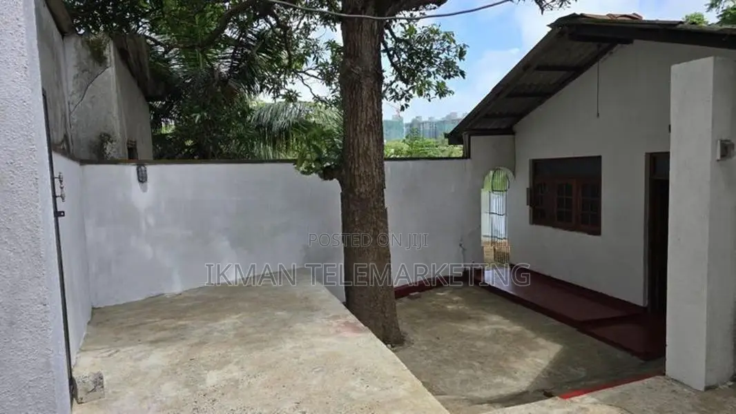 House for Sale in Peliyagoda