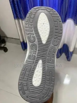 Sports Shoe
