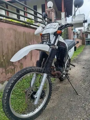 Yamaha DT 1989