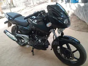 Bajaj Pulsar 180 2011