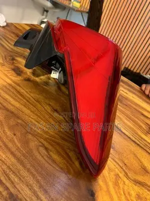 Suzuki swift tail light