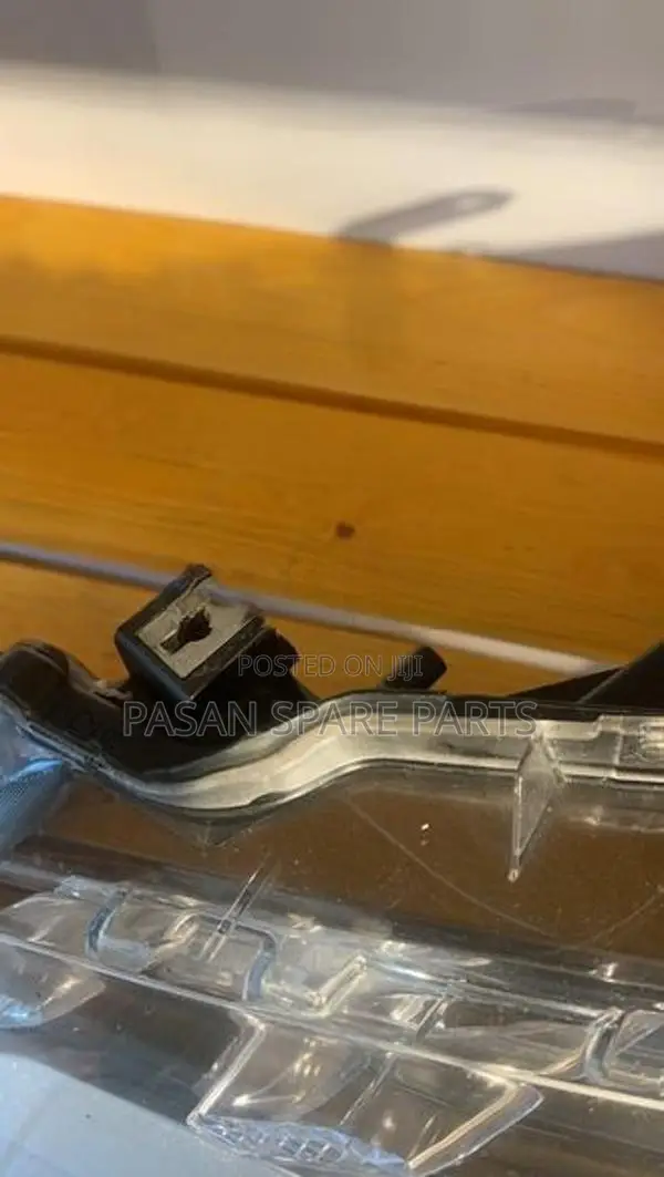 Toyota Axio 165 Head Light